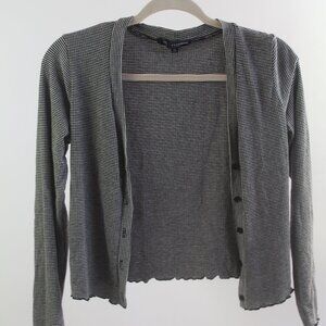 One Clothing Women's Striped Cropped Sweater Size Medium